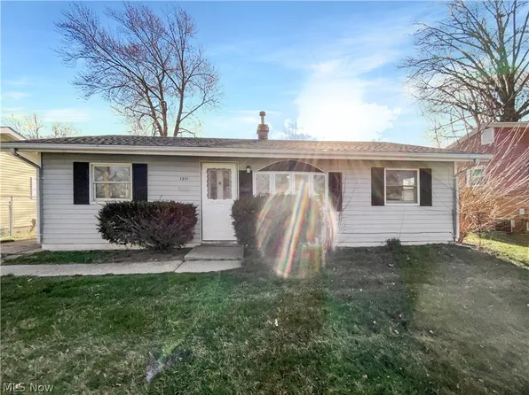 1311 New Jersey Ave, Lorain, OH 44052