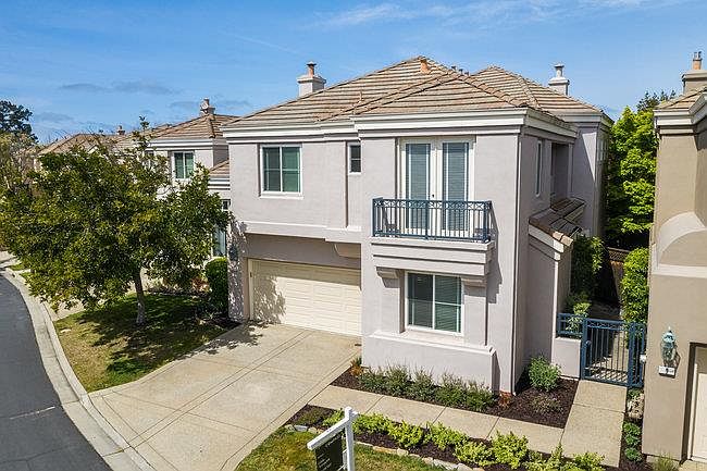 1st image of 7 Oceanside Way