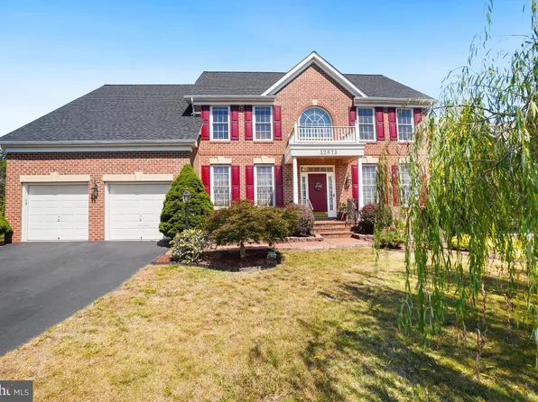 12673 Crabtree Falls Dr, Bristow, VA 20136