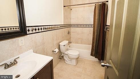 3rd image of 439 N 13th St #1C-4A