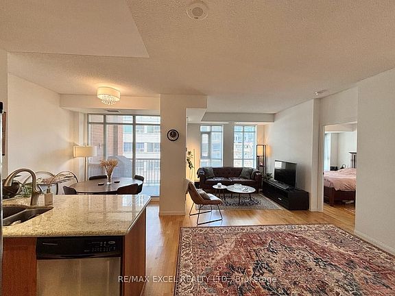 3rd image of 900 Mount Pleasant Rd #426