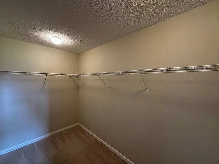 7010 Thornwood Ln SE — Photo 25