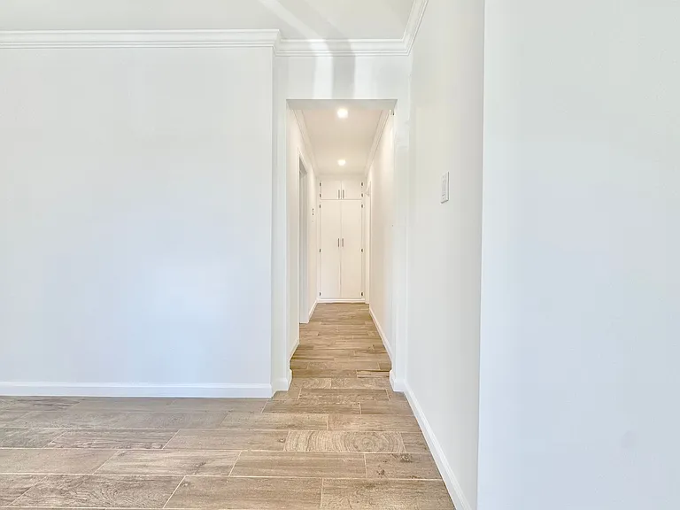 435 San Vicente Blvd — Photo 12