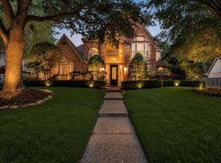 2106 Mountain Lake Dr, Kingwood, TX 77345