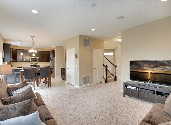 5th image of 882 Oakmont Ln