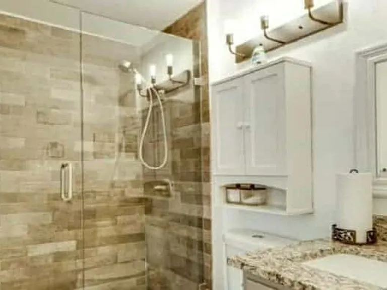 401 N Polk St — Photo 13