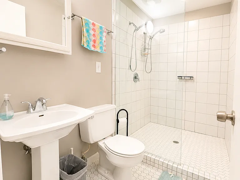 1419 Jordan St — Photo 23