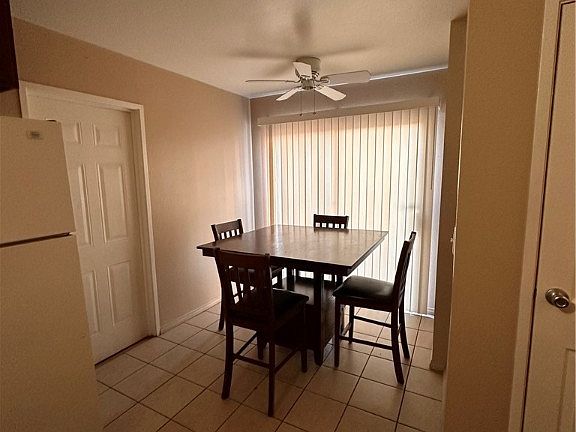 4th image of 5185 Gray Ln #L