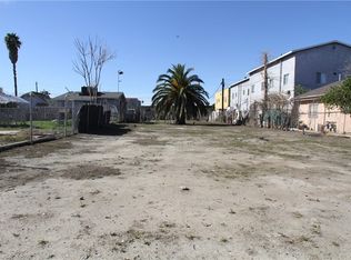 8445 S Broadway, LOS ANGELES, CA 90003