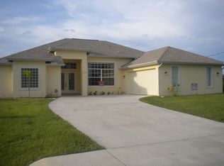 2731 SW Altamira Ave, Port Saint Lucie, FL 34987