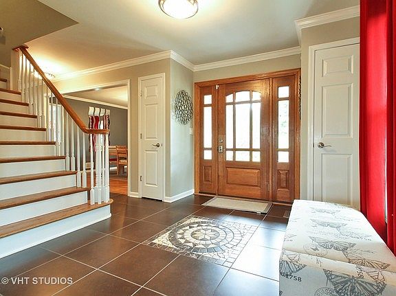 2nd image of 2686 Briarwood Ln