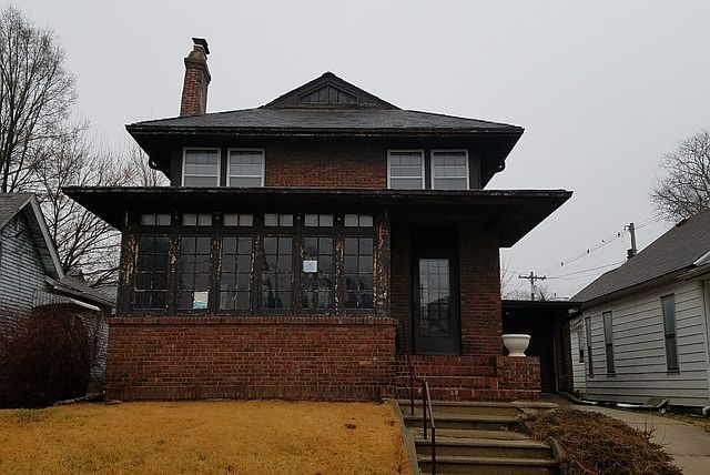 1st image of 644 Marquette St