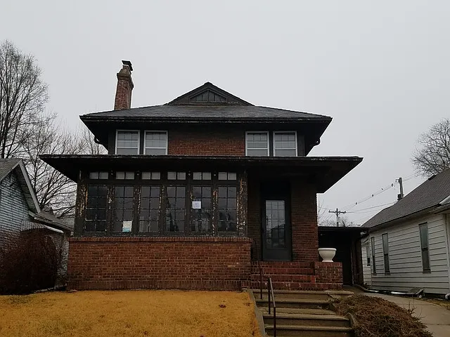 644 Marquette St photo 1