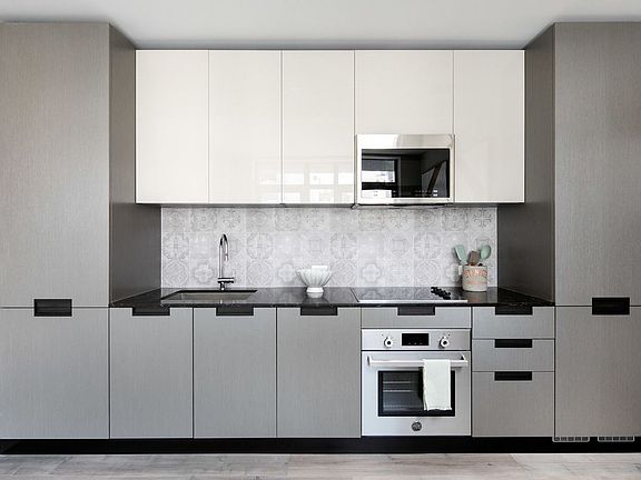 3rd image of 114 Mulberry St #204
