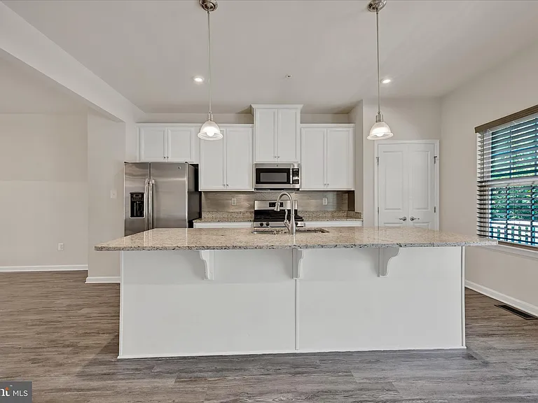 10 Laurel Gate Ct — Photo 10