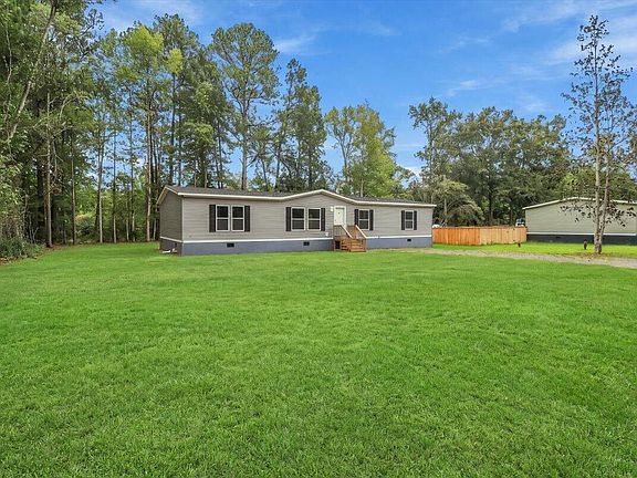 4th image of 610 Rabbitpatch Ln