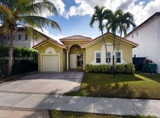 15888 SW 138th Ter, Miami, FL 33196
