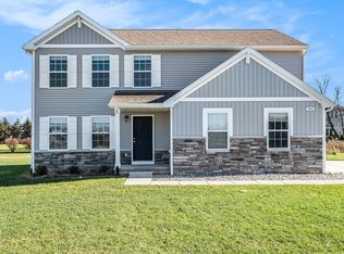 2351 Shadycroft Dr, Burton, MI