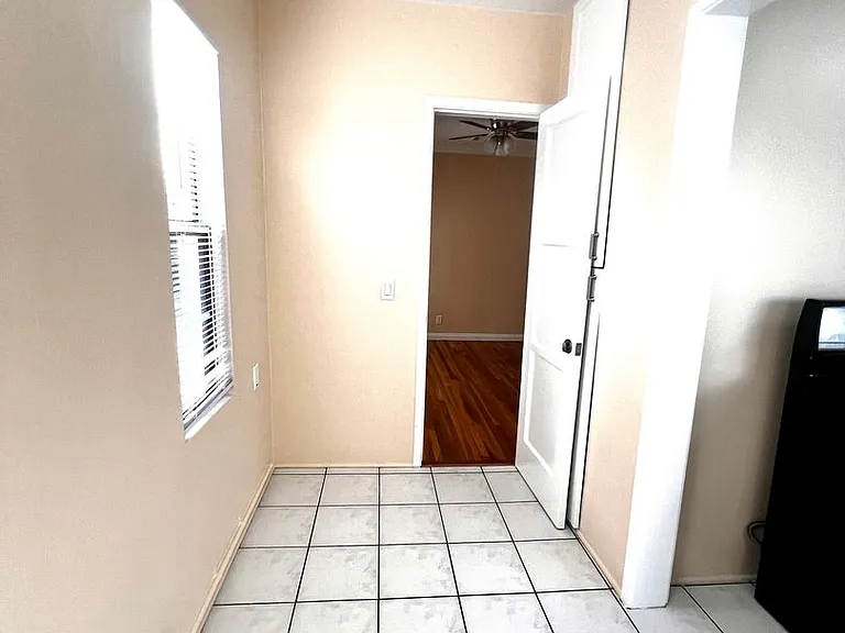 4139 Keever Ave — Photo 25