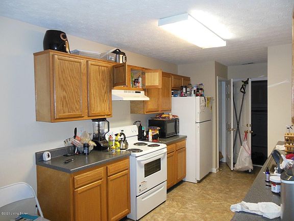 4th image of 113 S Osprey Ct #115