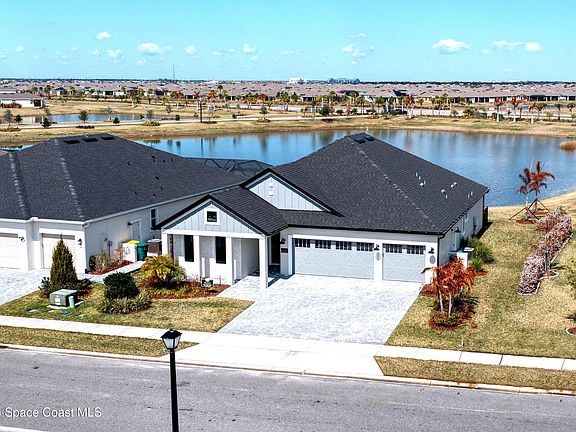 3rd image of 2226 Kamin Dr