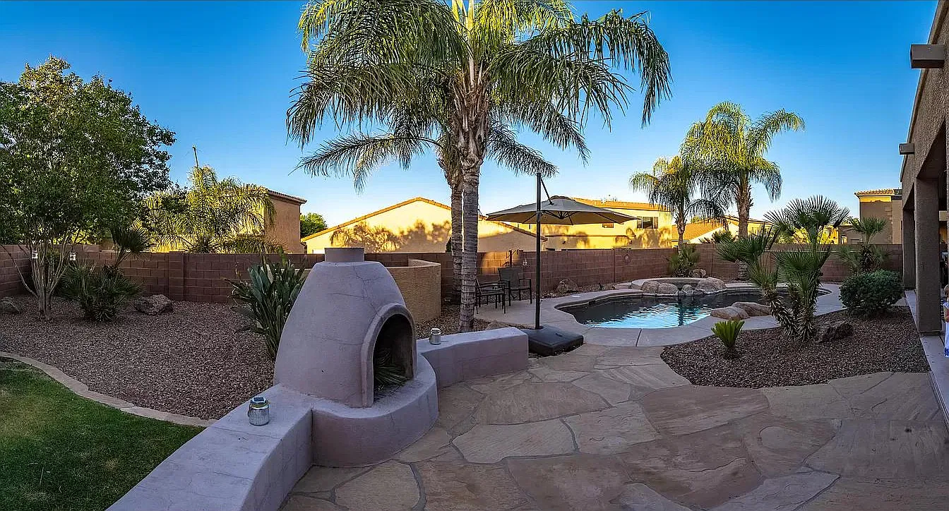 3 bed, 2672 sqft, $2,700 — Photo 3