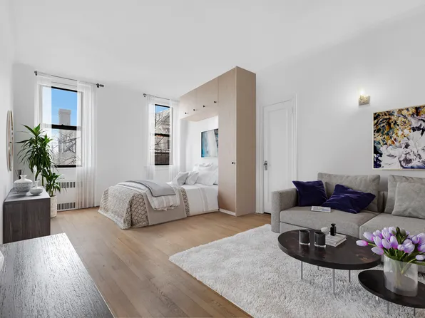 130 Bayridge Parkway image 1 of 10