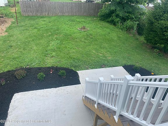 2nd image of 216 Sussex St
