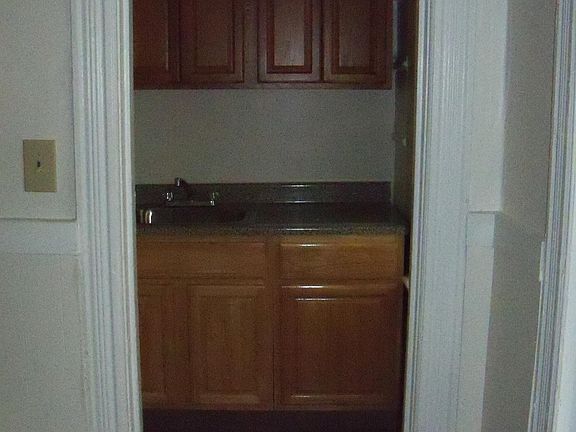 2nd image of 245 Howard Ave #1