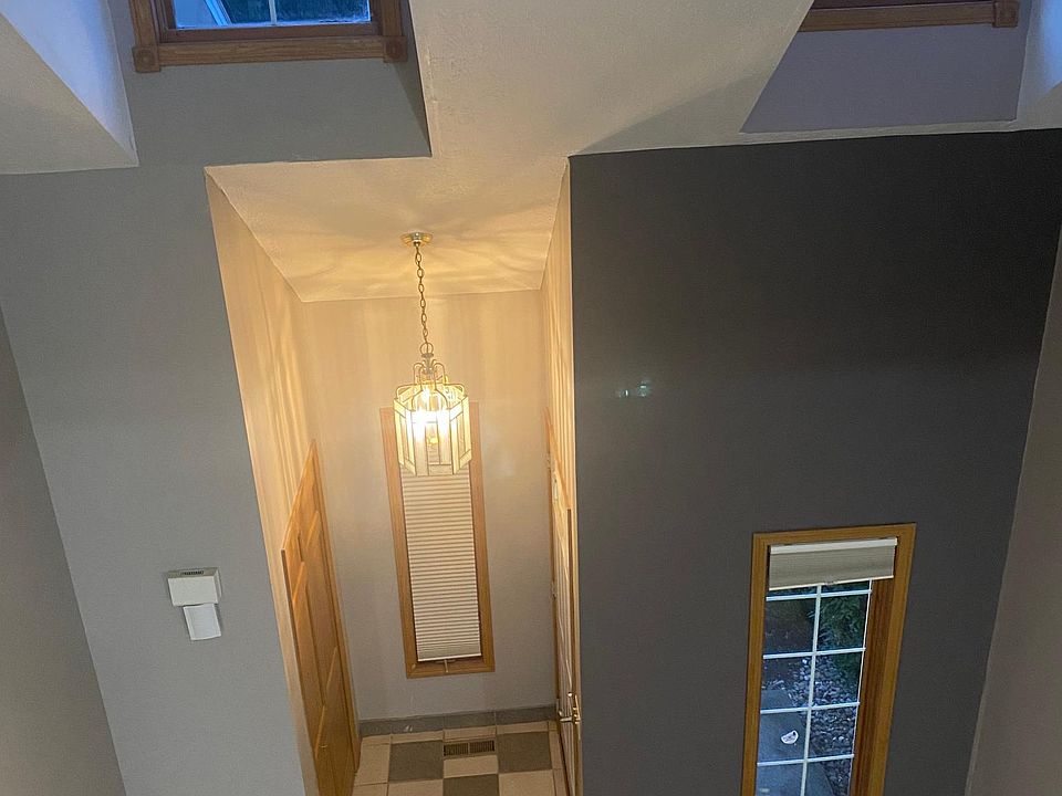 Welcoming Porch with accented tiled flooring
