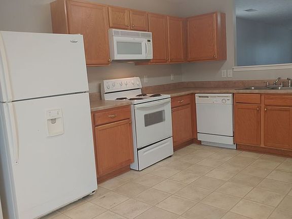 4th image of 4035 Randall Ln