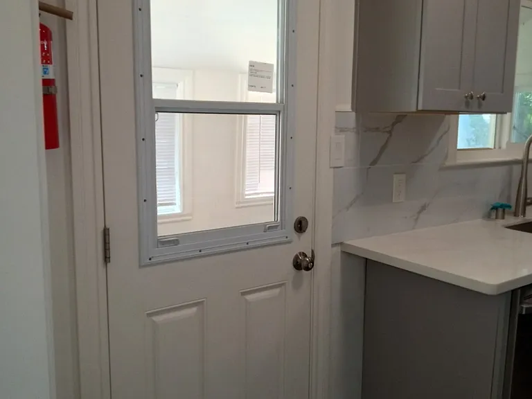 14480 Robinson Ave — Photo 23