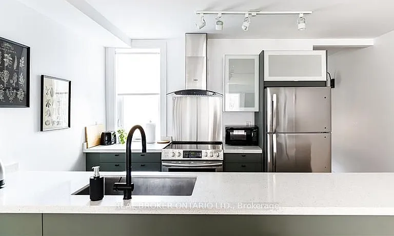 278 Campbell Ave #1 — Photo 6