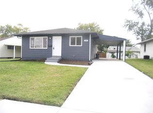 140 Briarmoor Ln, Granite City, IL 62040