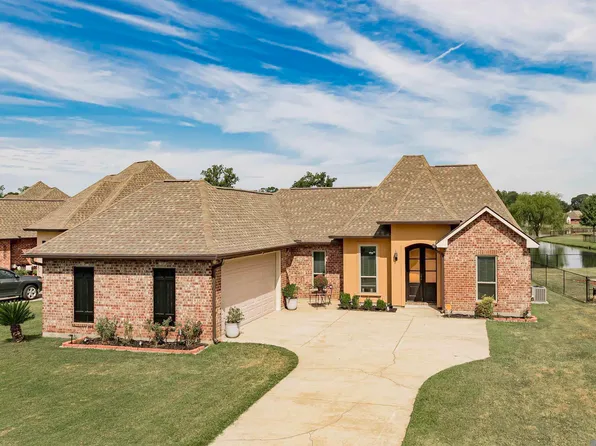 423 Lakeshore Dr, Oscar, LA 70762