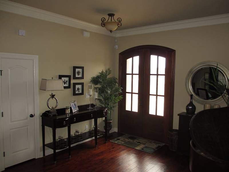 1st image of 442 Dogwood South Ln