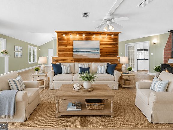 4th image of 230 Yacht Rd