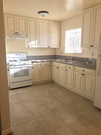 1st image of 1214 N Hobart Blvd APT 4