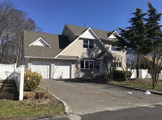 1st image of 110 Noel Dr