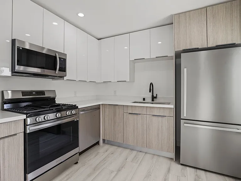 2034 S Garth Ave — Photo 15