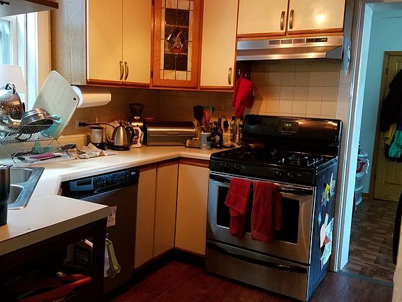 3rd image of 2427 W Warner Ave #1