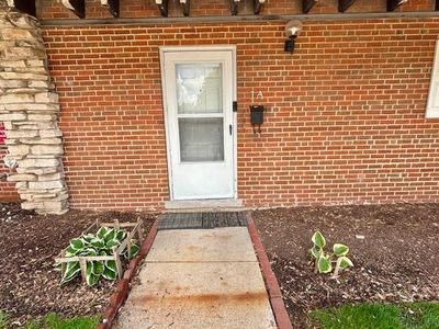 1915 Whitechapel Dr APT 1A, Mount Prospect, IL, 60056