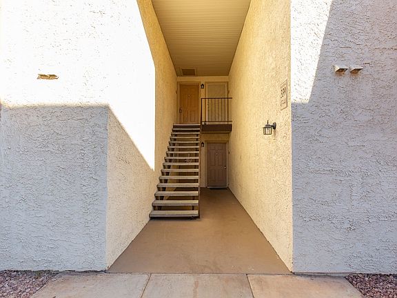 3rd image of 4401 Alexis Dr Unit 438