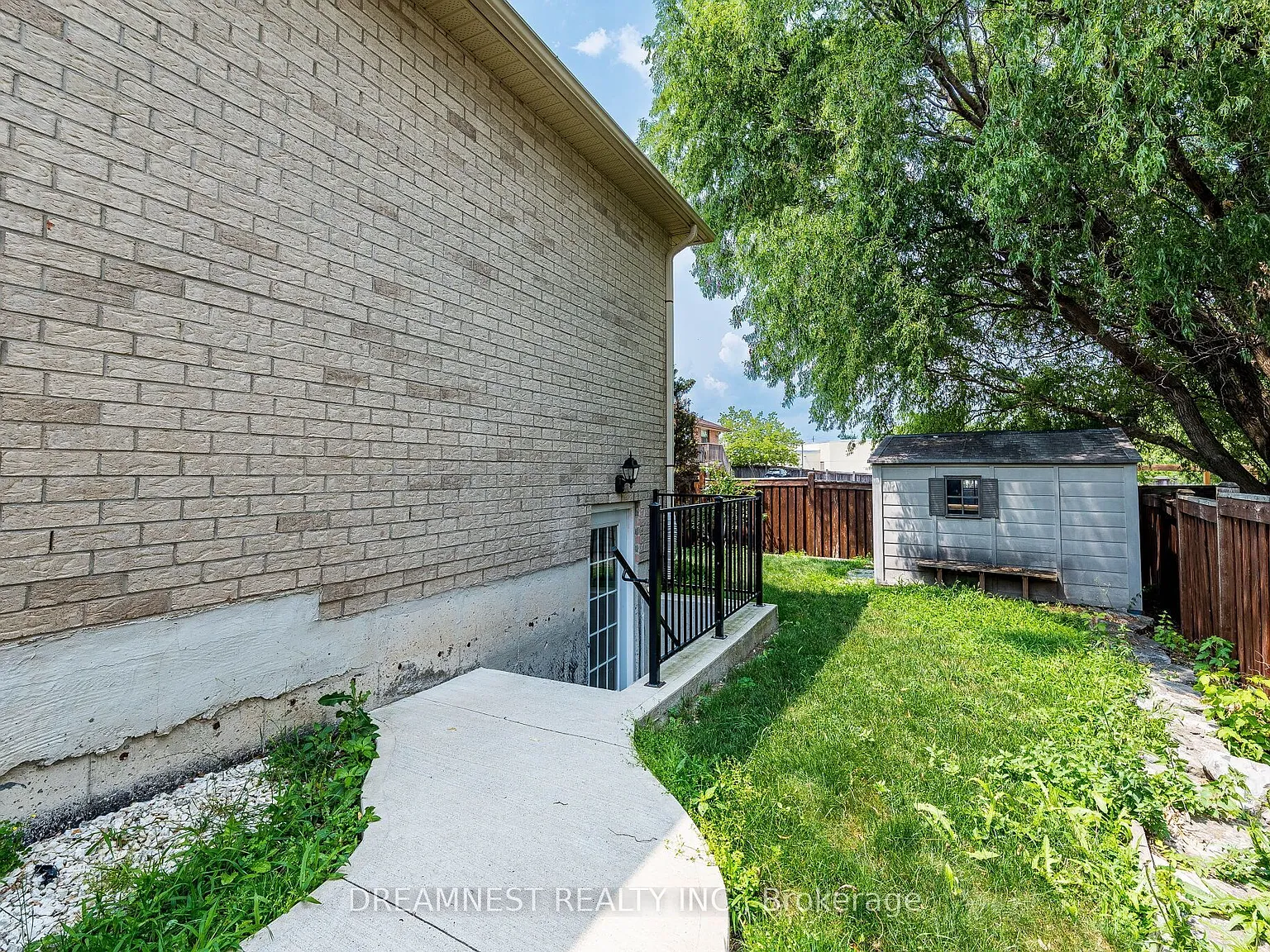 2 bed, $2,250 — Photo 2