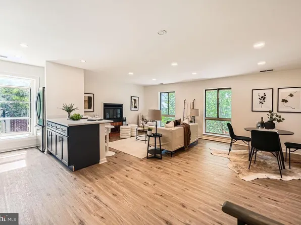 108 W Barre St #R-48, Baltimore, MD 21201