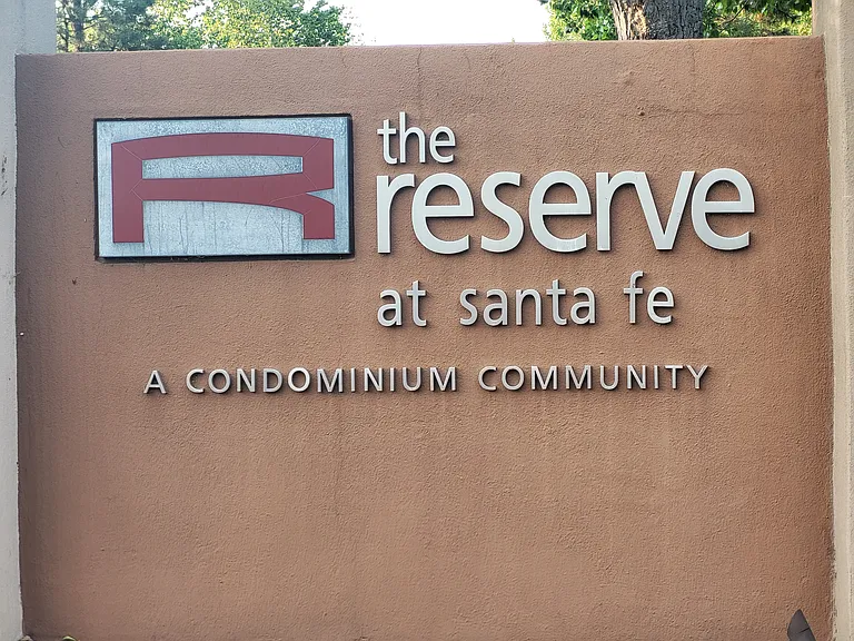 941 Calle Mejia #306 — Photo 37