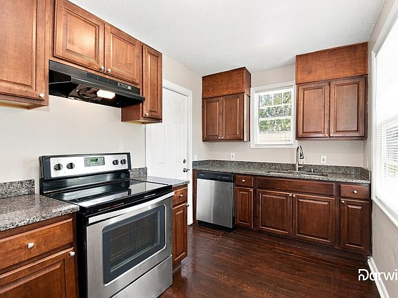3rd image of 5709 S Milmar Dr