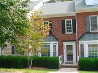 6742 Queen Annes Dr, Raleigh, NC 27613