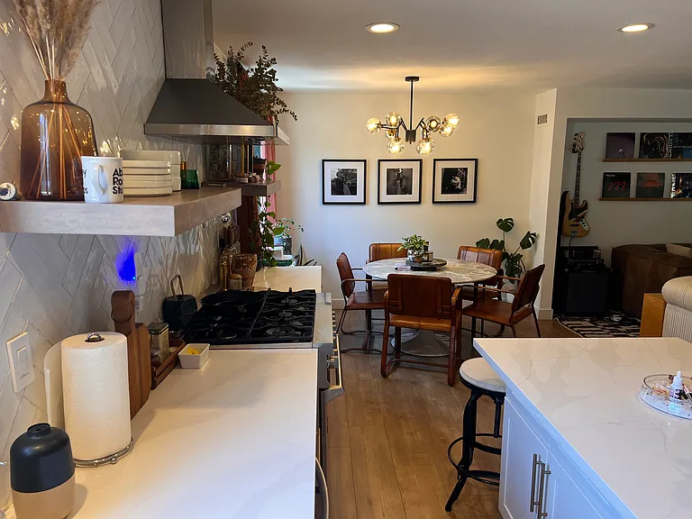17712 Margate St — Photo 6