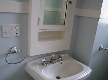 2nd image of 840 54th St #4